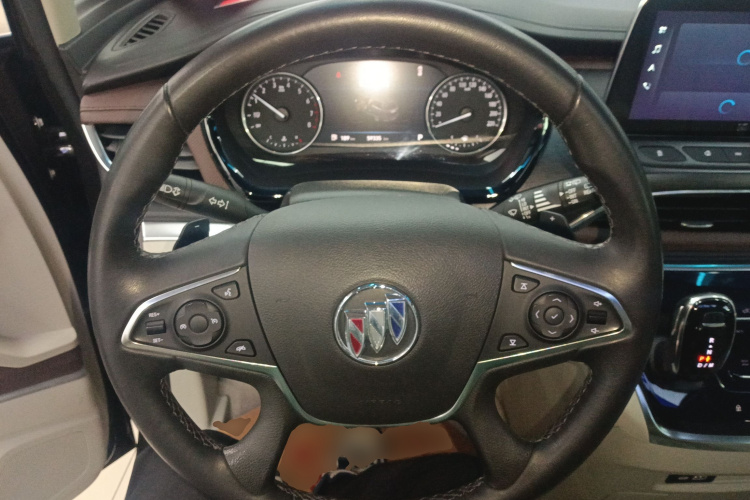 别克GL8 2021款 陆上公务舱 652T 豪华型中控内饰13