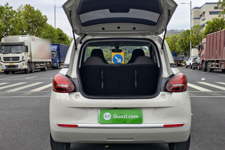 五菱汽车 五菱缤果 2024款 203km 轻享款中控内饰7009