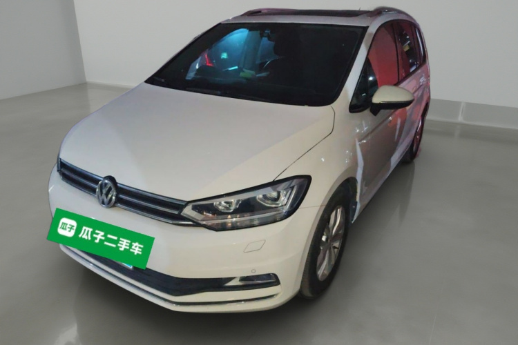 大众 2016款 途安L 280TSI DSG舒雅版车身外观1