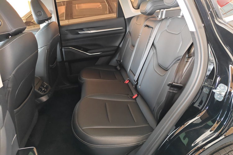 哈弗H6 2021款 第三代 1.5T 自动两驱Max中控内饰21