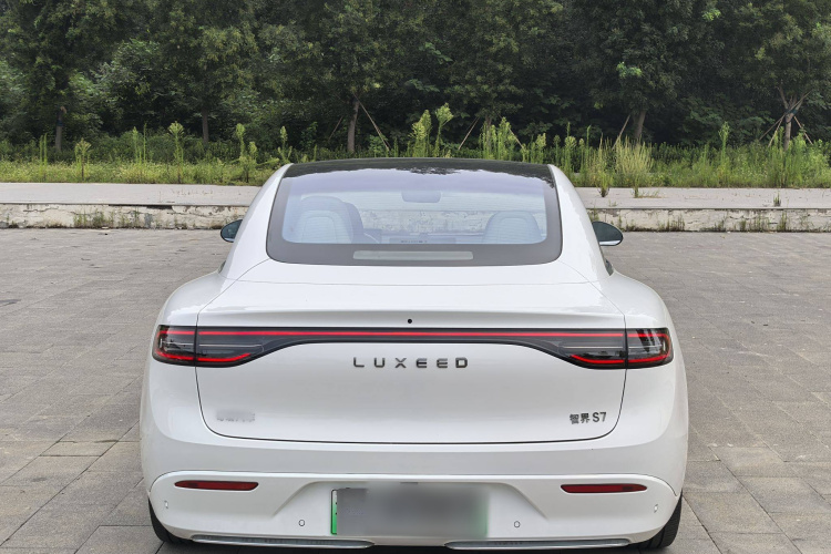 鸿蒙智行 智界S7 2025款 855km Max车身外观6004