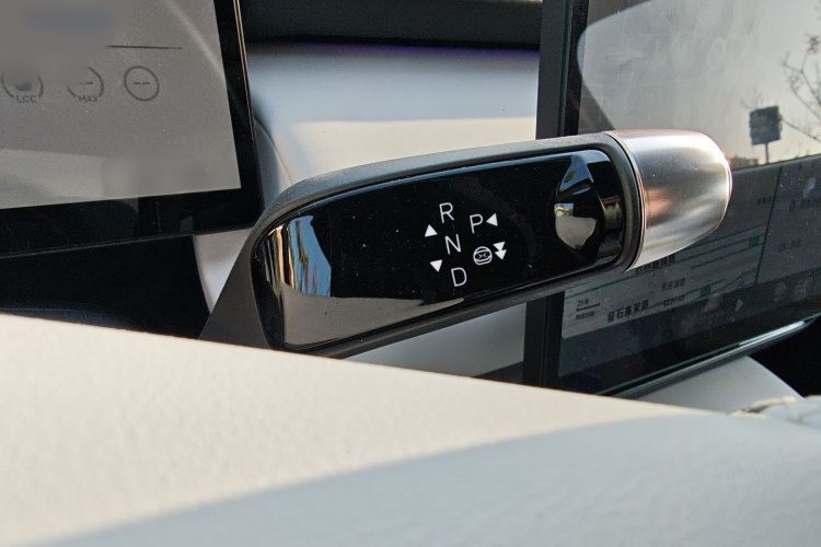 小鹏P7+ 2024款 超长续航 Max局部细节18