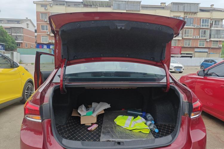 别克 英朗 2021款 改款 典范 1.5L 自动精英型局部细节23