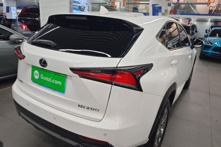 雷克萨斯NX 2020款 200 前驱 锋行版 国VI车身外观7