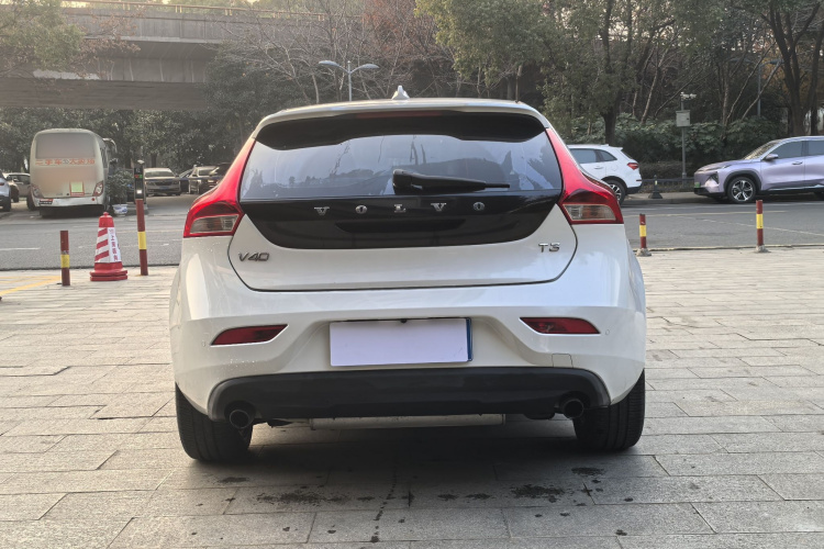 沃尔沃V40 2017款 T3 智逸版车身外观6005