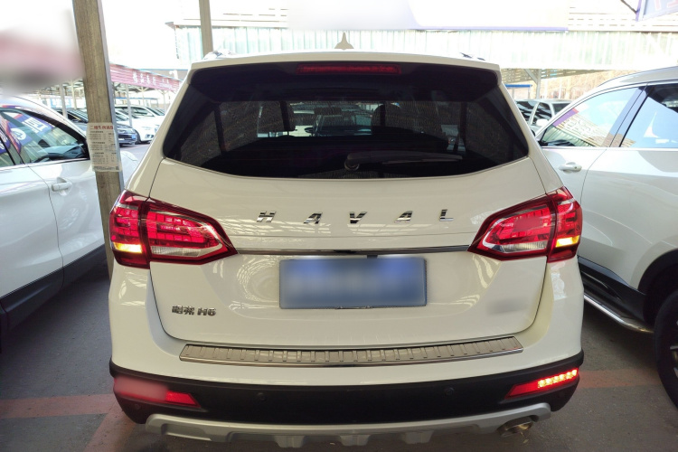 哈弗H6 2021款 运动版 1.5T 自动精英智联型 U型格栅车身外观6