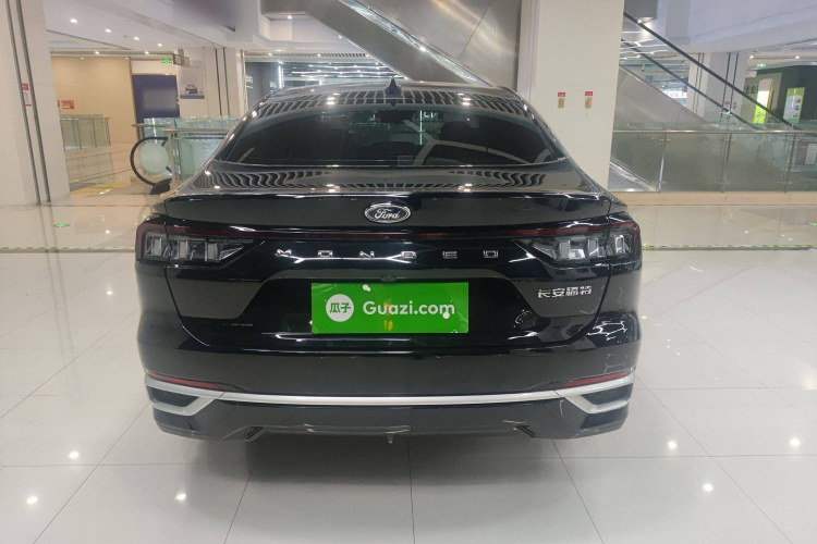 福特 蒙迪欧 2023款 EcoBoost 180 豪华型车身外观6004