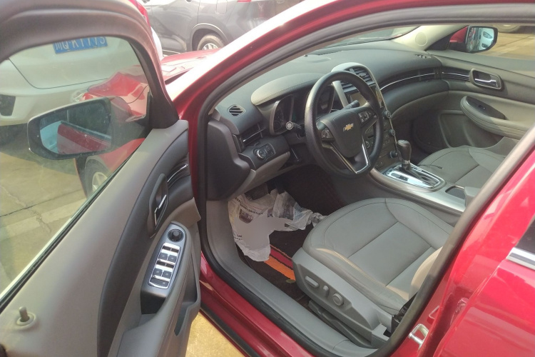 雪佛兰 迈锐宝 2014款 2.0L 自动豪华版中控内饰20