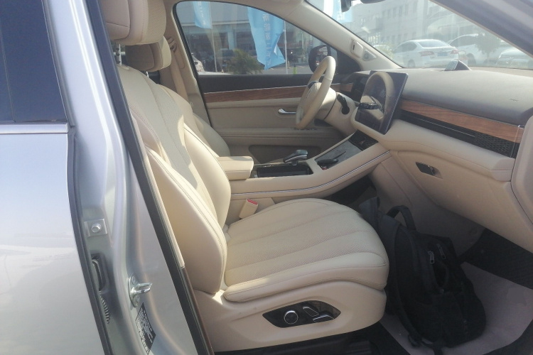 鸿蒙智行 问界M7 2024款 1.5T 后驱Plus版 5座局部细节41