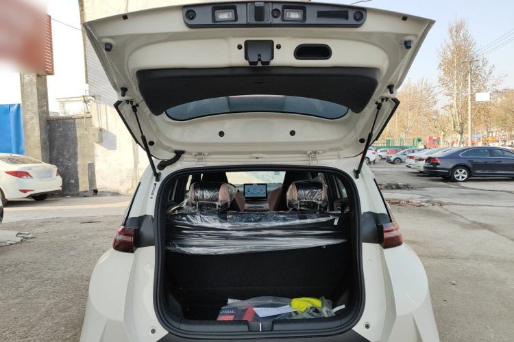 比亚迪 海鸥 2025款 智驾版 305km 活力版机舱底盘23