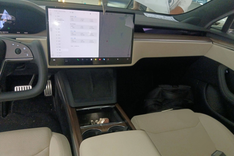 特斯拉 Model S 2023款 双电机全轮驱动版局部细节16
