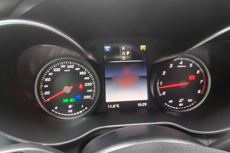 奔驰C级(进口) 2017款 C 200 4MATIC 轿跑版局部细节14