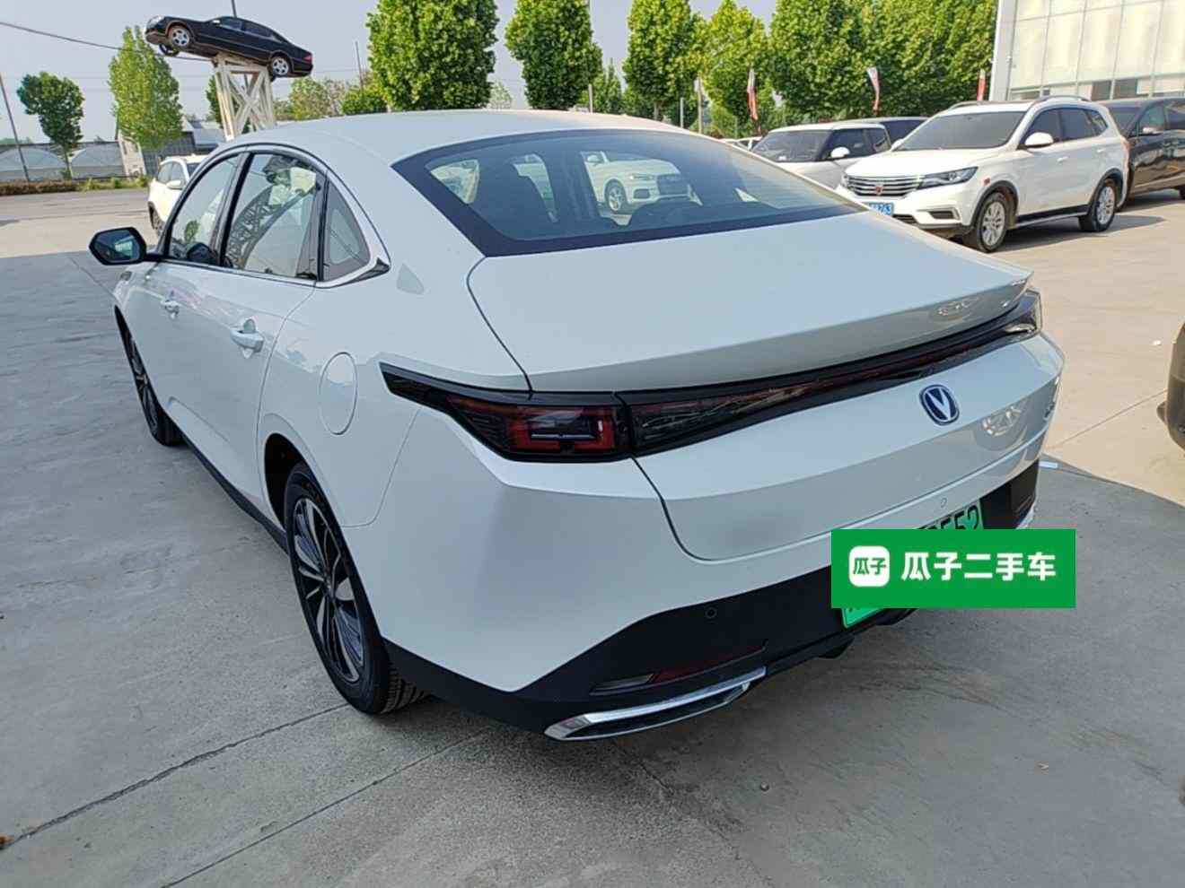 长安 逸动PHEV 2025款 智慧新蓝鲸 145KM 战舰版(3)