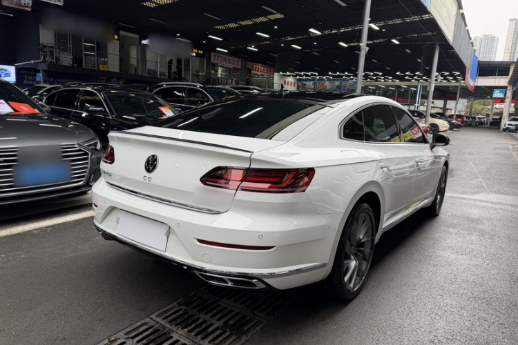 一汽-大众CC 2023款 380TSI 夺目版车身外观6001