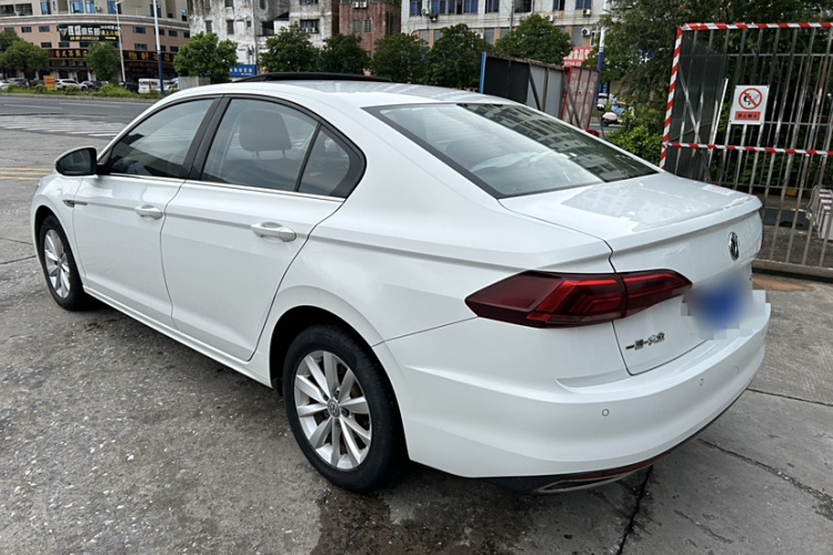 大众 宝来 2020款 1.5L 自动精英型车身外观6004