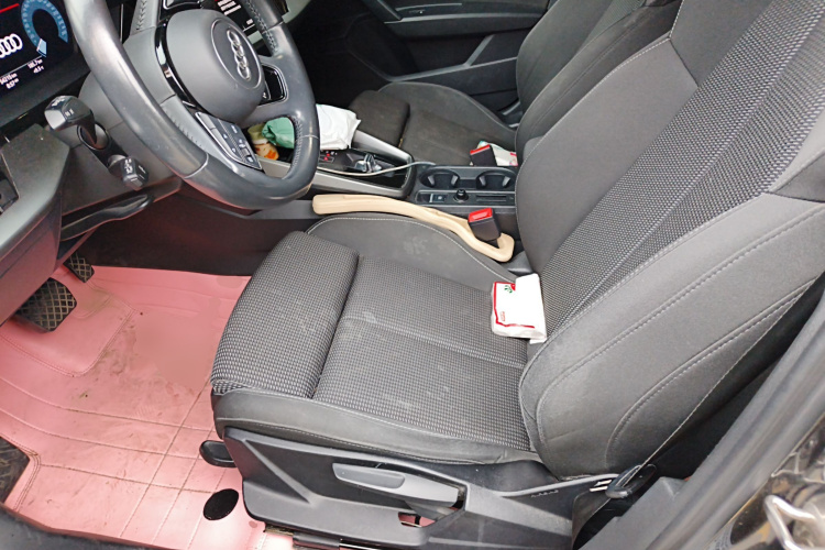 奥迪A3 2022款 Sportback 35 TFSI 进取运动型中控内饰19