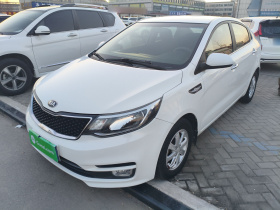 起亚K2 2015款 三厢 1.4L MT GLS