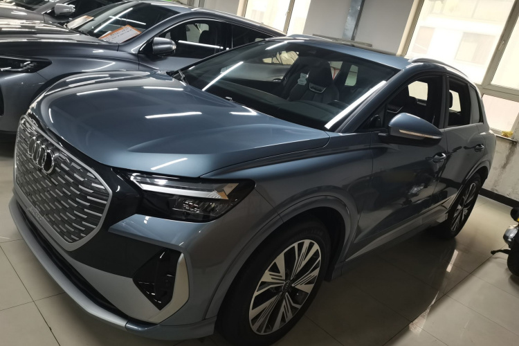 奥迪Q4 e-tron 2023款 40 e-tron 创行版车身外观6003