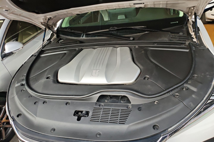 比亚迪 唐新能源 2018款 DM 2.0T 全时四驱智联创领型 7座 国V局部细节24