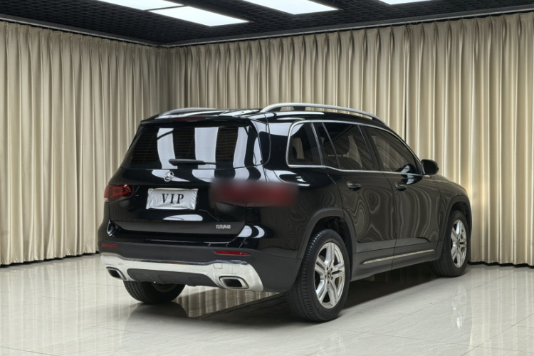 奔驰GLB 2021款 GLB 200 动感型车身外观6006