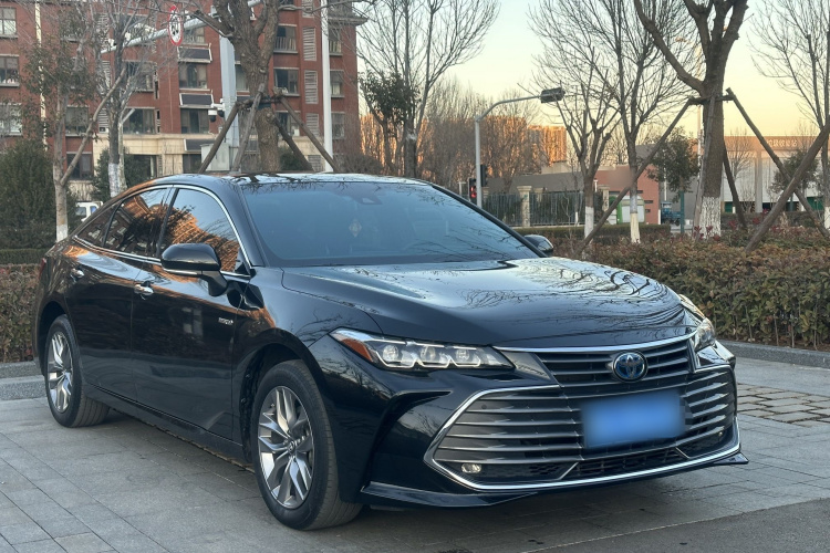 丰田 亚洲龙 2019款 双擎 2.5L 豪华版 国VI车身外观6002