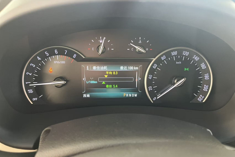 别克GL8 2018款 28T Avenir艾维亚 国VI中控内饰7004