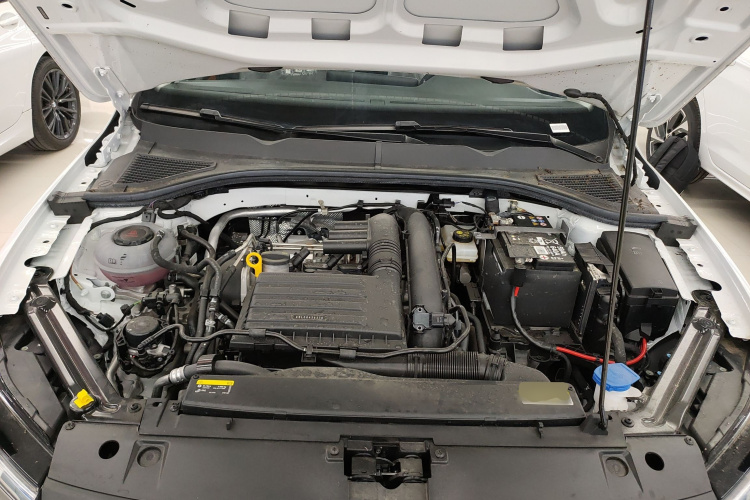 大众 宝来 2025款 200TSI DSG悦行PRO版机舱底盘24