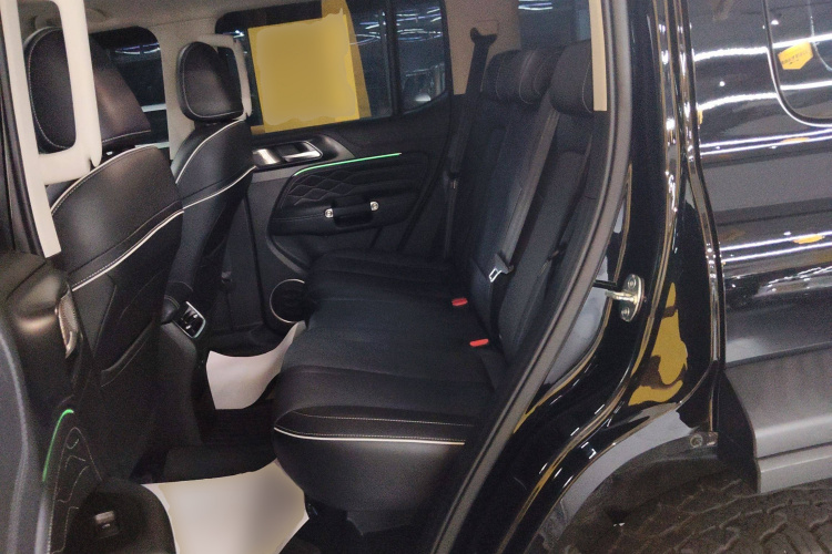 坦克300 2021款 越野版 2.0T 征服者中控内饰7004