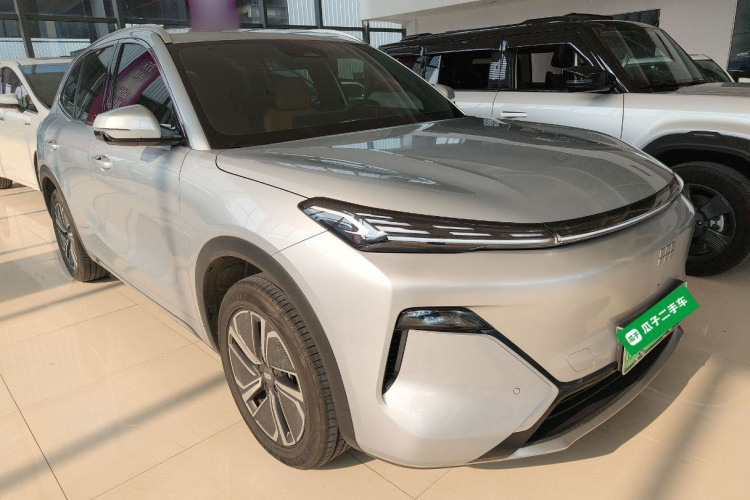 吉利银河 银河星舰7 EM-i 2025款 120km 探索+版车身外观3