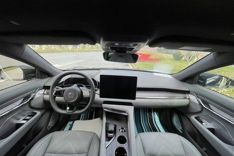 极氪001 2023款 WE版 100kWh中控内饰7002