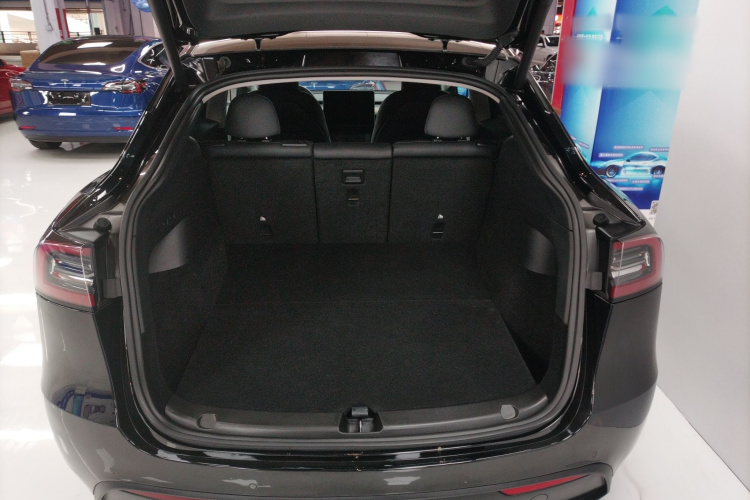 特斯拉 Model Y 2022款 改款 后轮驱动版机舱底盘23