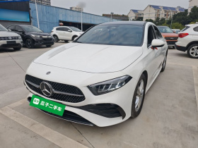 奔驰A级 2023款 A 180 L