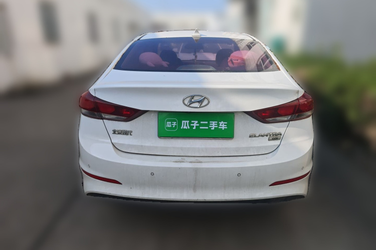 现代 领动 2016款 1.6L 自动智炫·精英型车身外观6