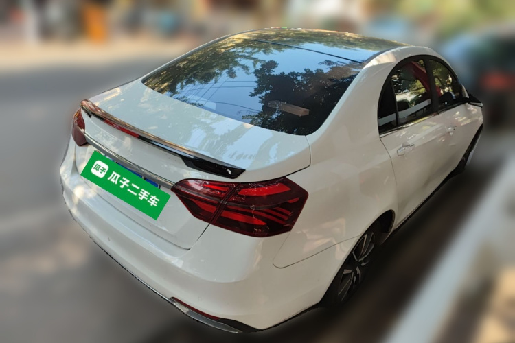 吉利汽车 帝豪 2019款 领军版 1.5L CVT向上亚运版 国V车身外观6005