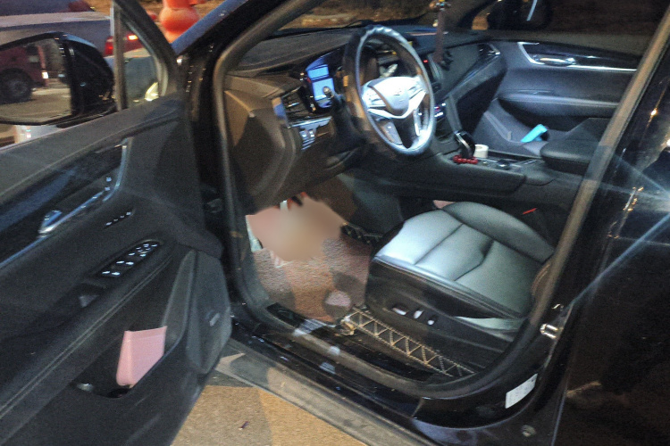 凯迪拉克XT5 2021款 2.0T 四驱豪华型中控内饰7003