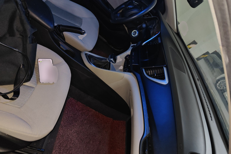 别克 英朗 2018款 15T 双离合进取型 国V局部细节41