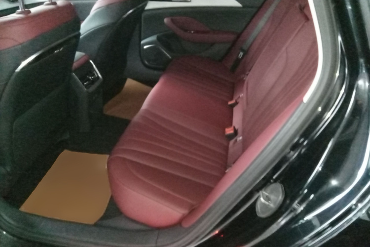 红旗H5 2025款 1.5T DCT旗韵版中控内饰21