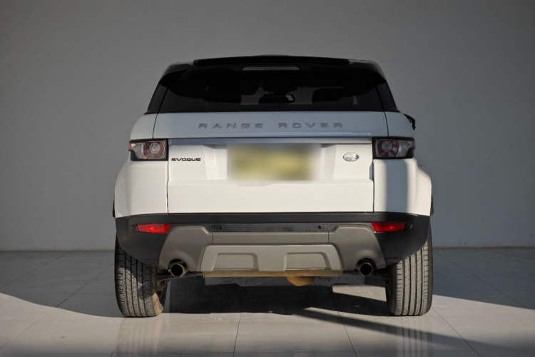 路虎 揽胜极光 2015款 2.0T 五门智耀版车身外观6004