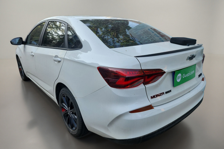 雪佛兰 科鲁泽 2020款 轻混 Redline 320T 双离合欢快版车身外观5