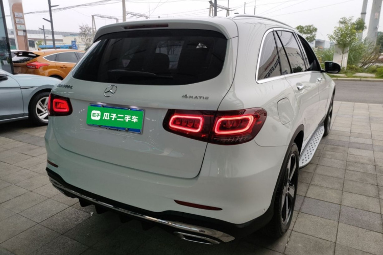 奔驰GLC 2022款 改款三 GLC 260 L 4MATIC 动感型车身外观7