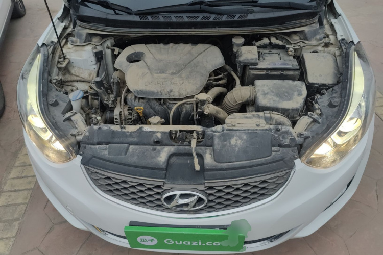 现代 朗动 2016款 1.6L 自动智能型机舱底盘24