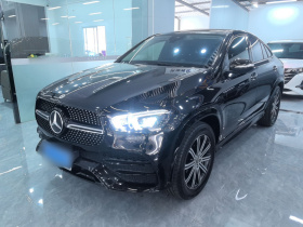 奔驰GLE 2022款 GLE 350 4MATIC 轿跑SUV 豪华型