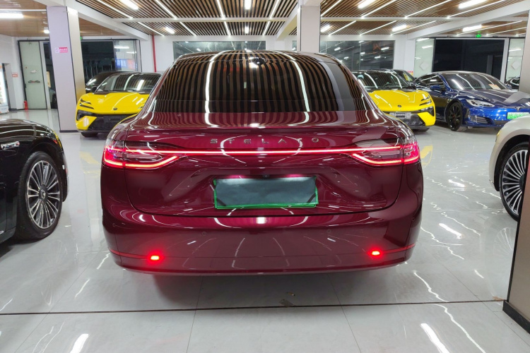 鸿蒙智行 享界S9 2024款 纯电 Ultra 四驱旗舰版车身外观6