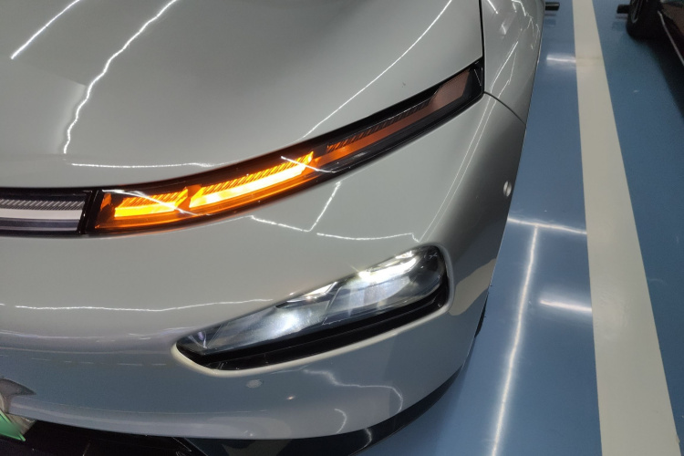 小鹏P7 2020款 670N局部细节36