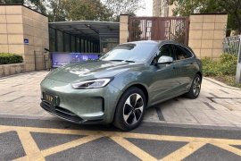 鸿蒙智行 问界M5 2022款 纯电后驱标准版