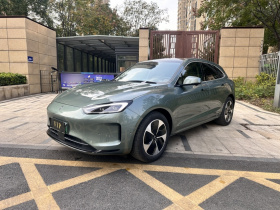 鸿蒙智行 问界M5 2022款 纯电后驱标准版