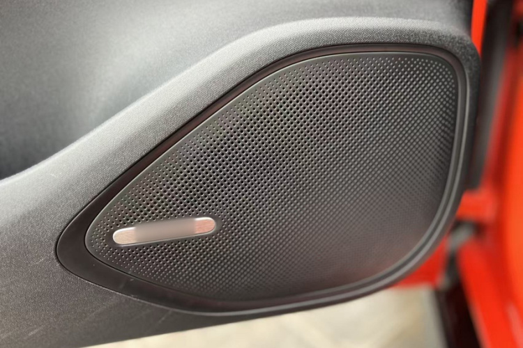 小米汽车 小米SU7 2024款 后驱长续航智驾版中控内饰7006