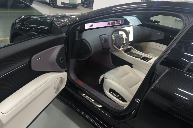 阿维塔12 2025款 Ultra增程版中控内饰20