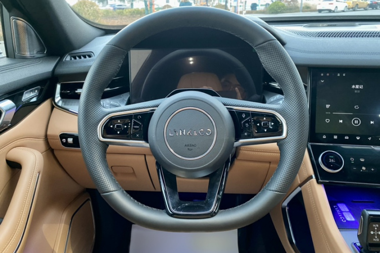 领克09 2024款 2.0T 四驱运动版 五座局部细节13