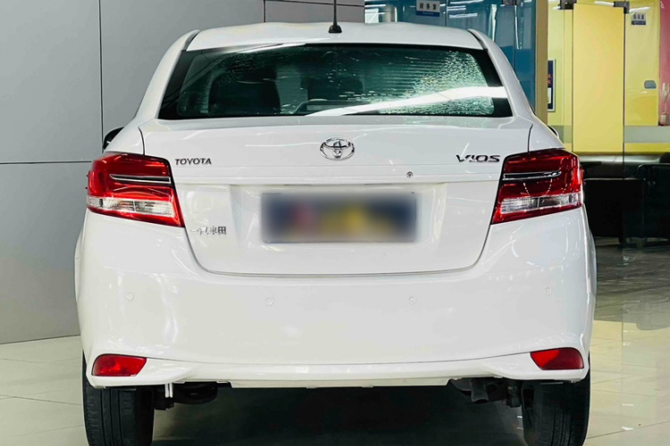 丰田 威驰 2017款 1.5L CVT创行版车身外观6004